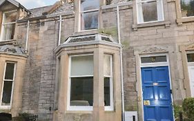 6 Coltbridge Gardens